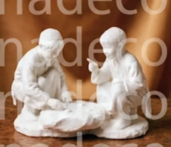 Figura de Niños jugando damas para belén de Nanadeco3D, impresa en 3D y sin pintar