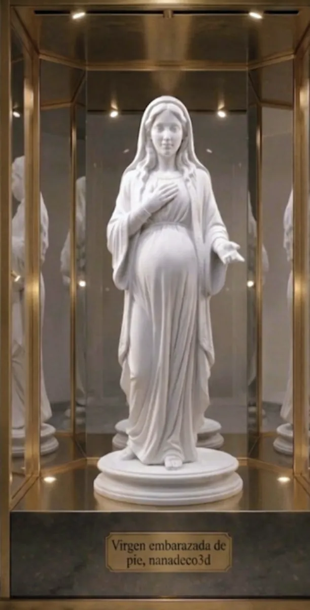 Figura de Virgen embarazada de pie para belén de Nanadeco3D, impresa en 3D y sin pintar